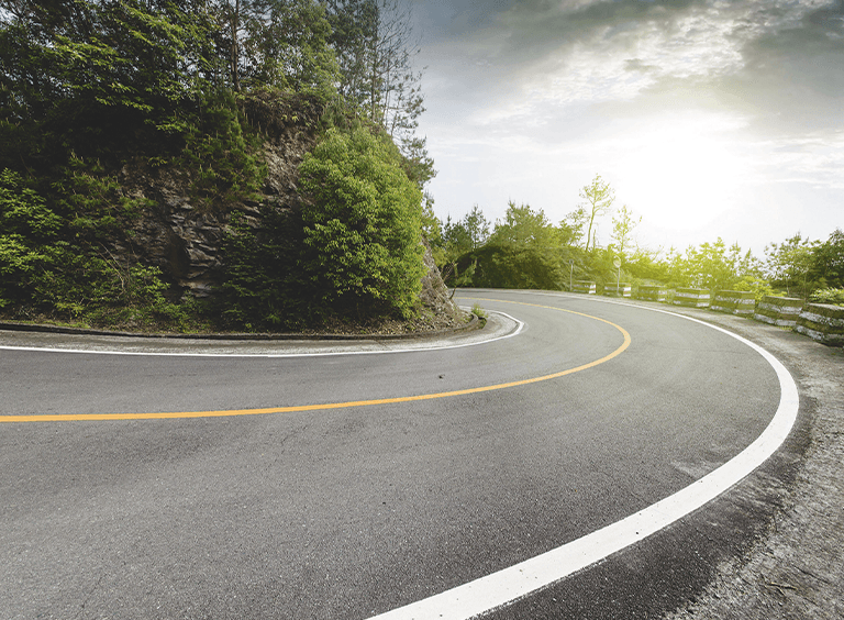 Suzuki_suzuki_honlap_scross_slider_sport_auto_768x564_1730822312189